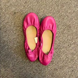Old Navy Pink casual flats (size 9)